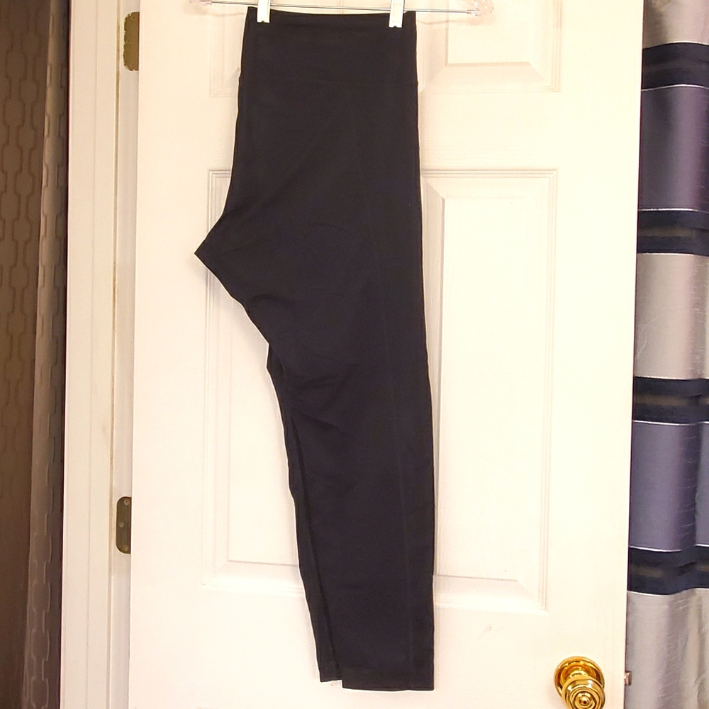 Soma yoga pants